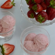 Everyday Gluten Free Gourmet Strawberry Cheesecake Ice Cream wp-tiny